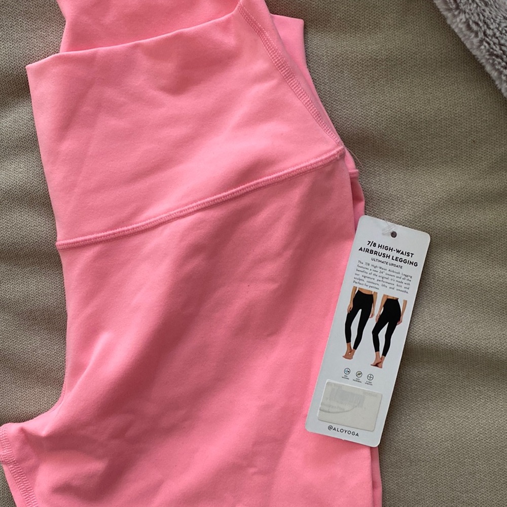 Brand new Alo yoga leggings